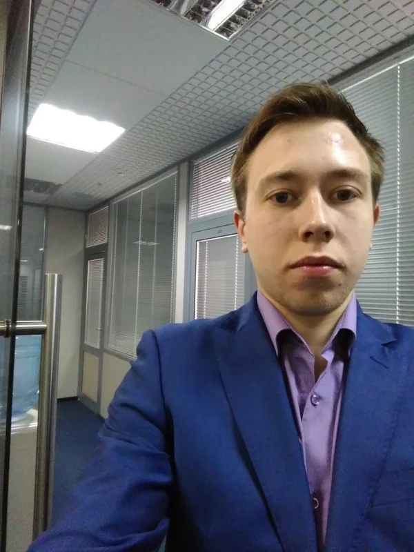 Максим Чурсин