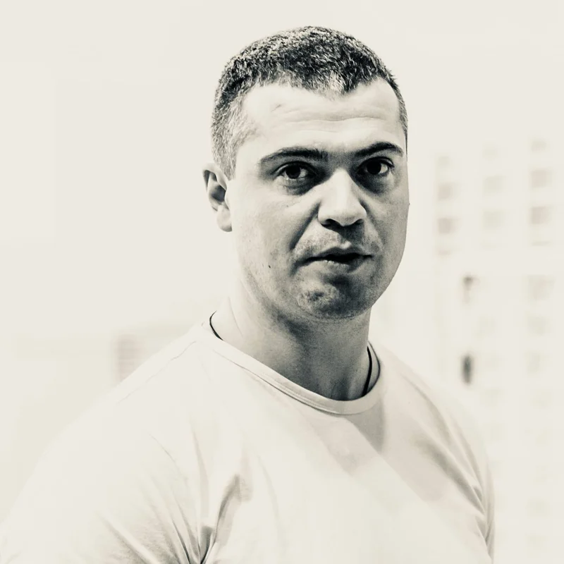Алексей Лапиров